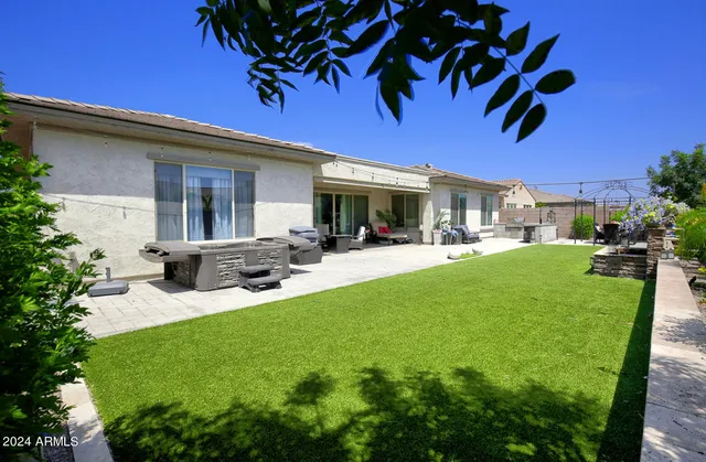 $1,200,000 | 10611 East Tumbleweed Avenue, Mesa, AZ 85212