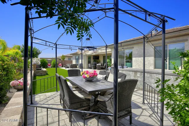 $1,200,000 | 10611 East Tumbleweed Avenue, Mesa, AZ 85212