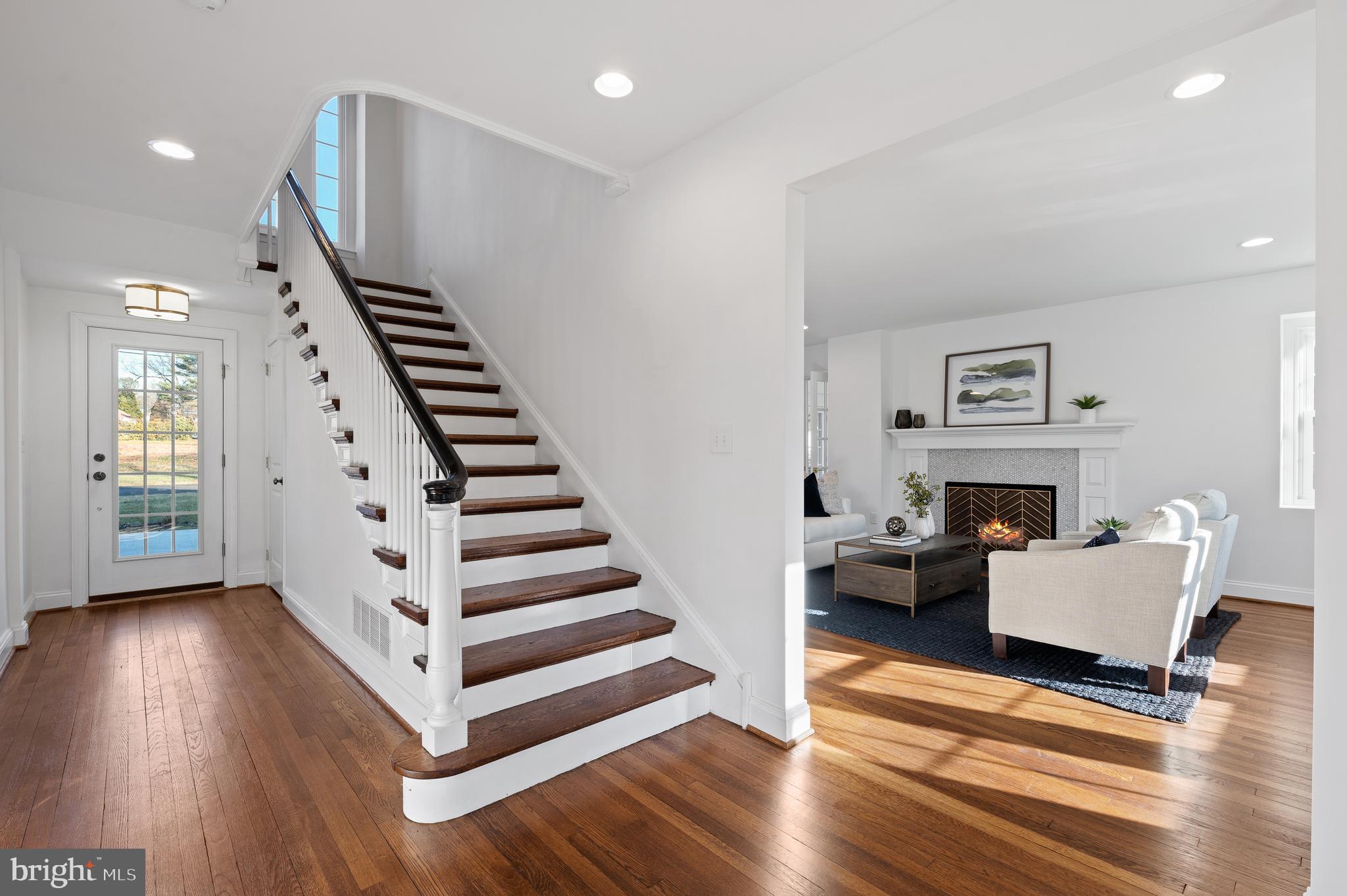 106 Deep Dene Road Villanova, PA 19085 - Photo 21 of 42 Beautiful front to back Foyer and stairs