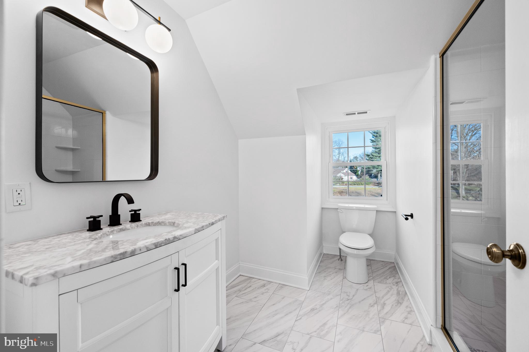 106 Deep Dene Road Villanova, PA 19085 - Photo 36 of 42 Bathroom 4 on 3rd floor