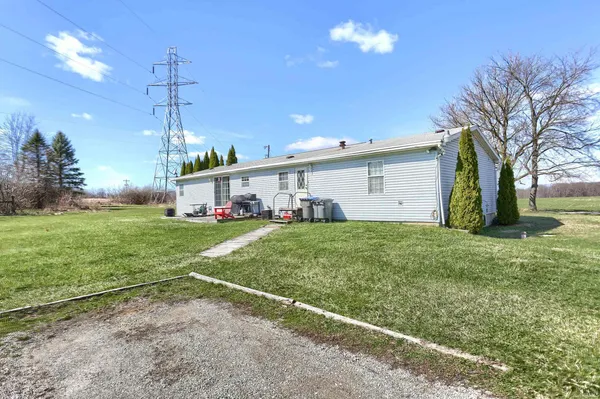 $239,000 | 3505 East 1100 North, Syracuse, IN 46567