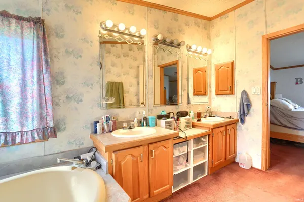 $239,000 | 3505 East 1100 North, Syracuse, IN 46567