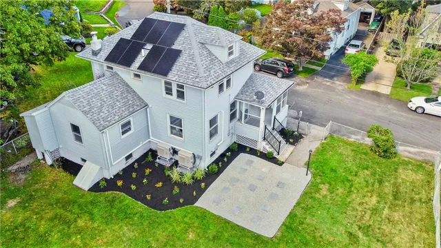 $599,000 | 28 Manchester Street, Warwick, RI 02888