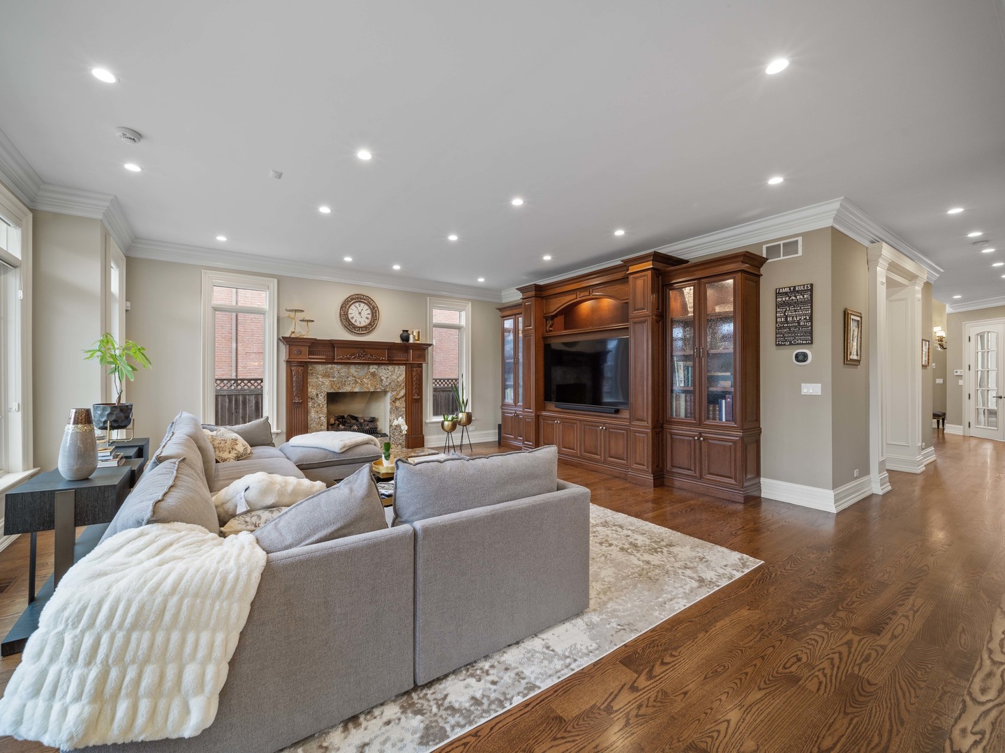 700 Greenwood Road Northbrook, IL 60062 - Photo 30 of 81 a living room with furniture fireplace and a view