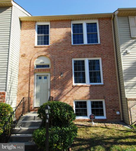 7559 Aspenpark Road Lorton, VA 22079 - Photo 14 of 14 Exterior (Front)