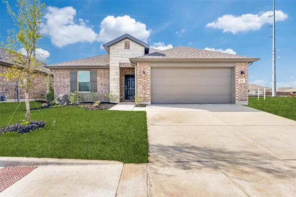 $2,390 | 2024 Briarbrook Drive, Denton, TX 76207