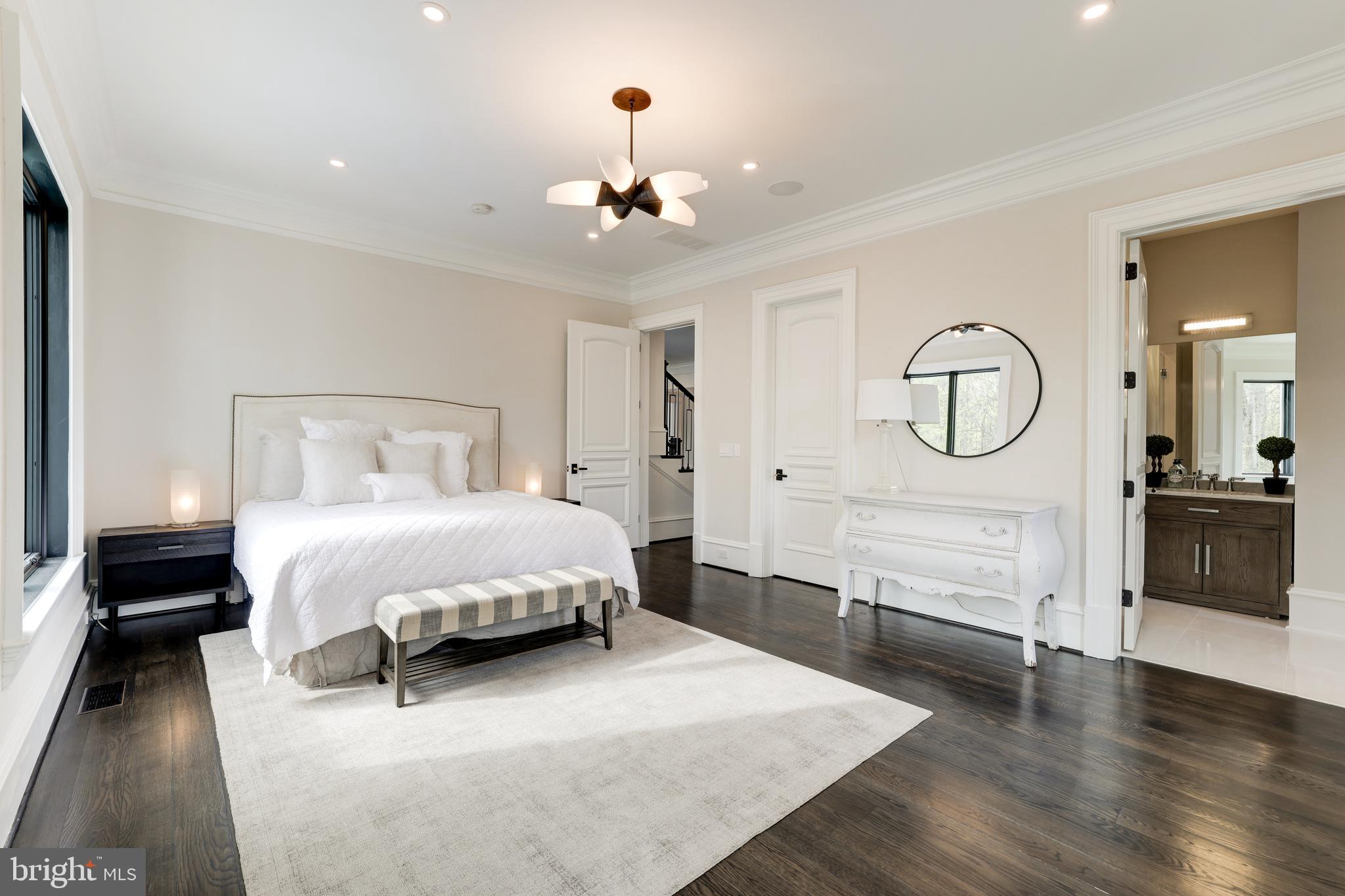 1332 McCay Lane McLean, VA 22101 - Photo 26 of 61 Main Level Bedroom Suite
