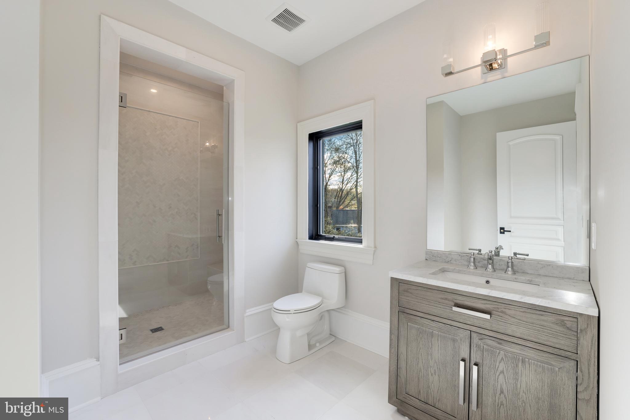 1332 McCay Lane McLean, VA 22101 - Photo 43 of 61 Bath for Bedroom #4