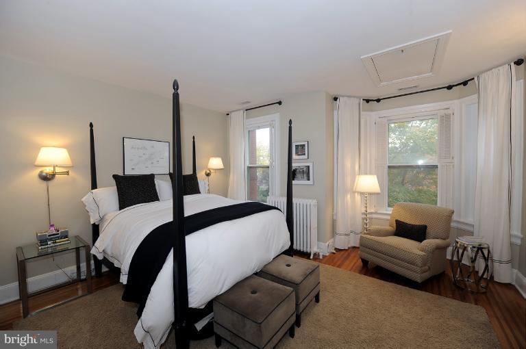 306 A Street Southeast Washington, DC 20003 - Photo 10 of 18 Bedroom (Master)