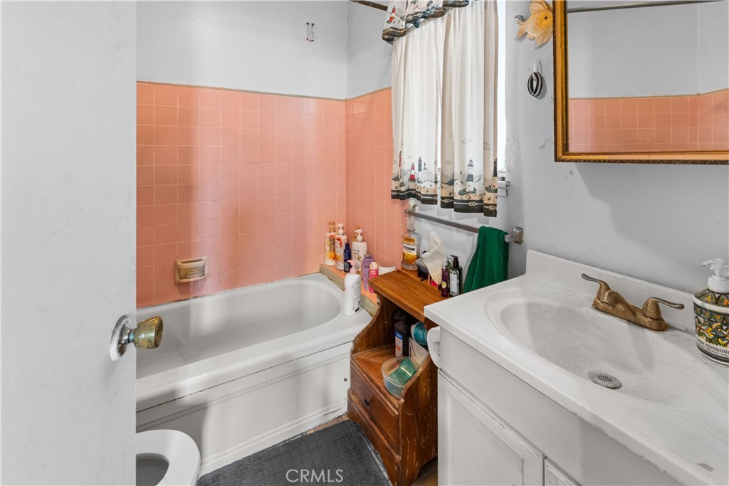 7316 Edythe Circle Winton, CA 95388 - Photo 9 of 20