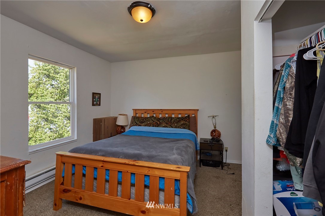 2605 Southeast Sedgwick Road Port Orchard, WA 98366 - Photo 11 of 20 Gallery Image 11