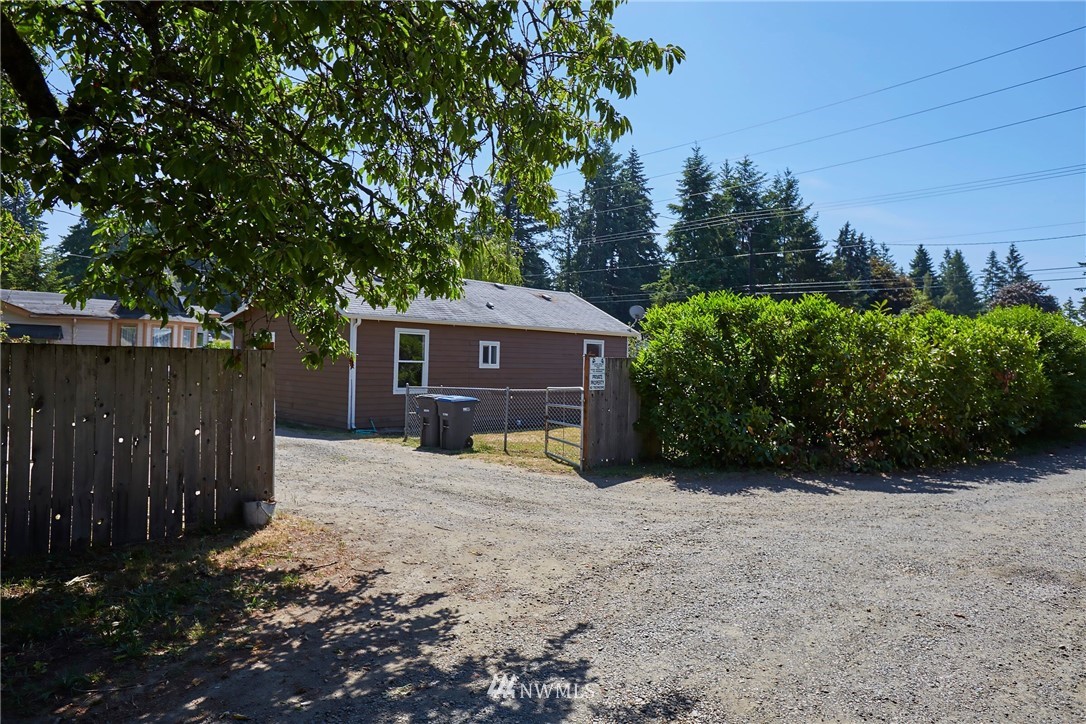 2605 Southeast Sedgwick Road Port Orchard, WA 98366 - Photo 16 of 20 Gallery Image 16