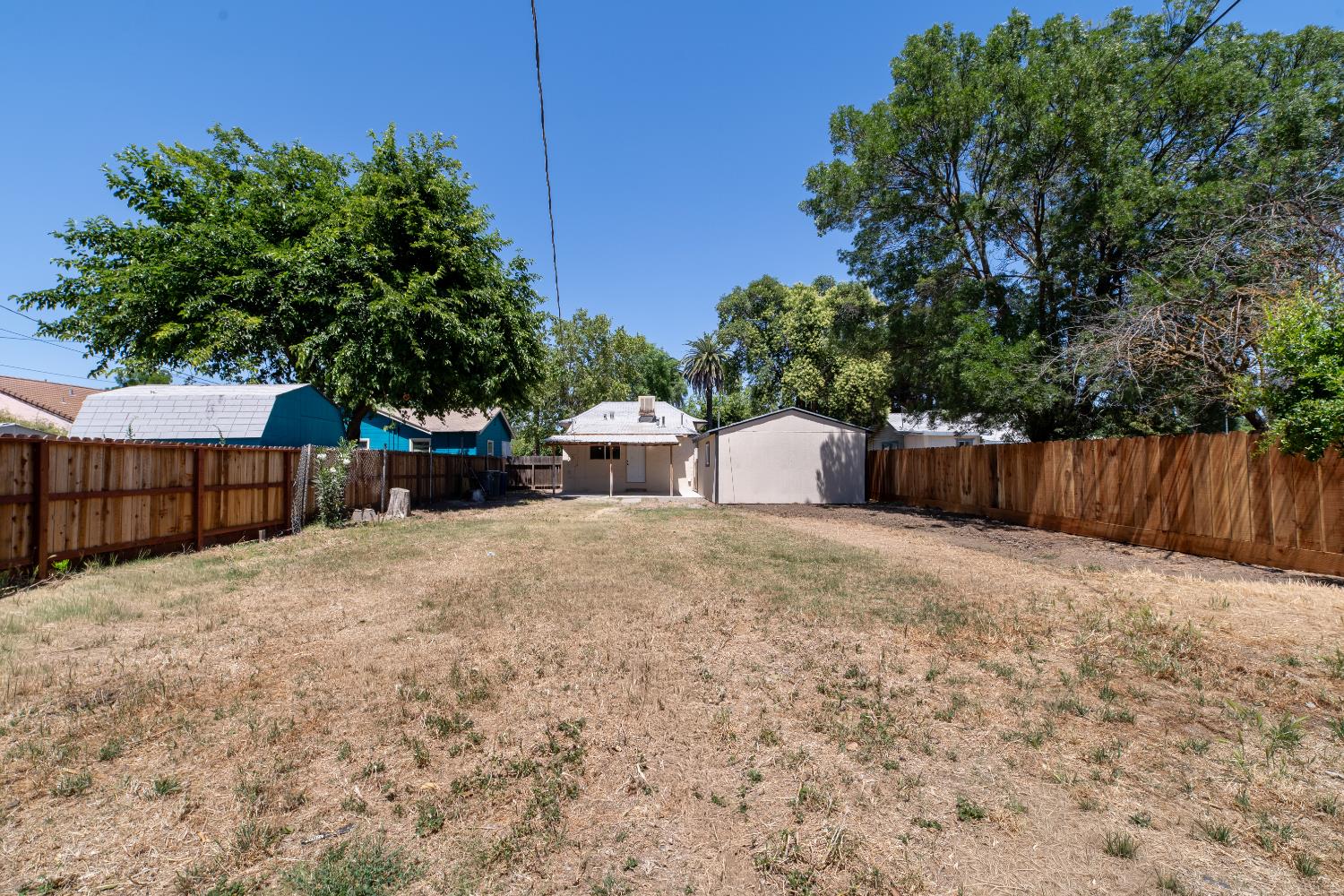 632 West 25th Street Merced, CA 95340 - Photo 29 of 37