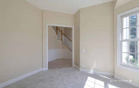 $499,000 | 1096 Chesapeake Boulevard, Grayslake, IL 60030