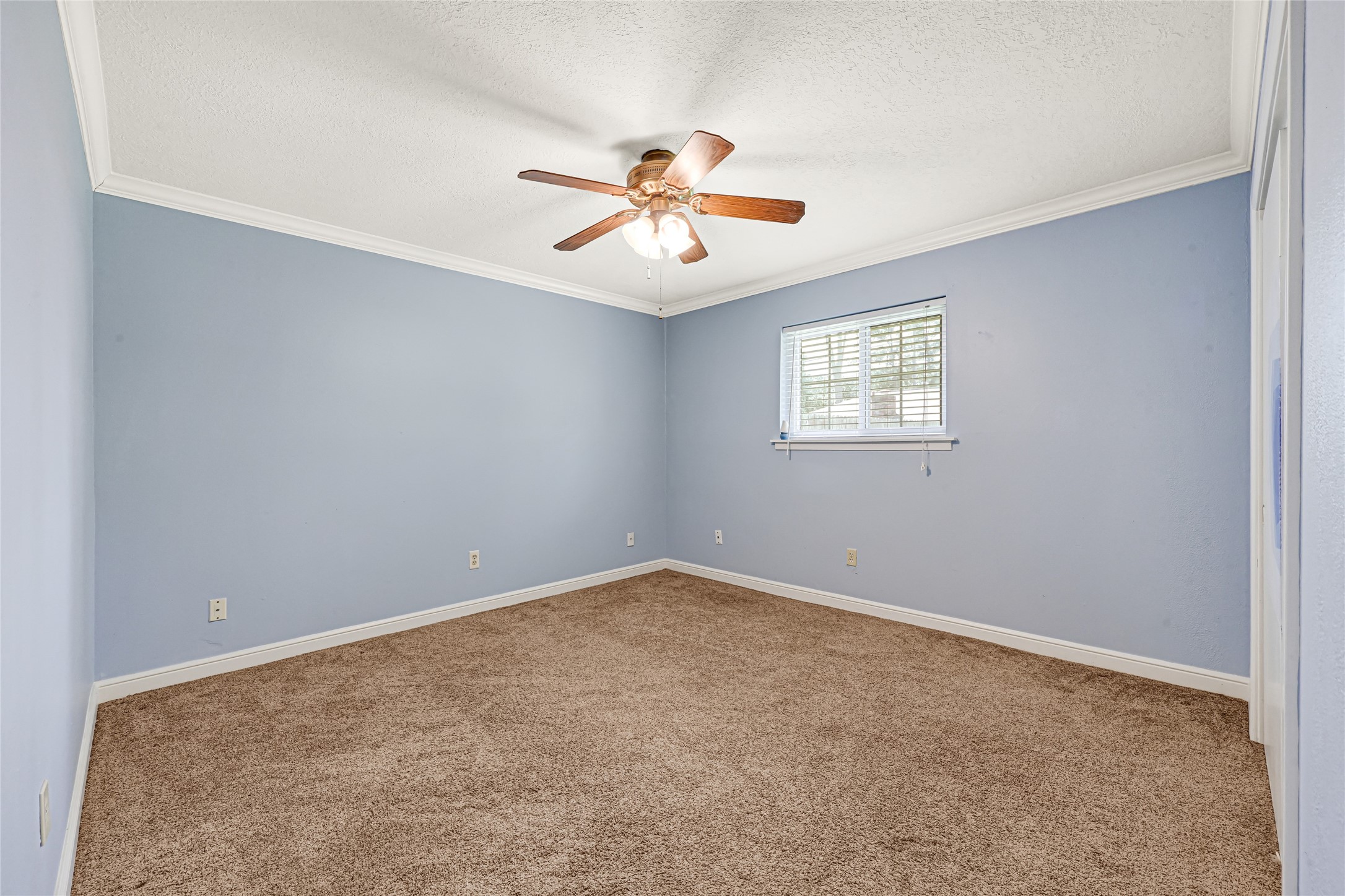 2426 Deasa Drive Spring, TX 77373 - Photo 16 of 27 2nd bedroom