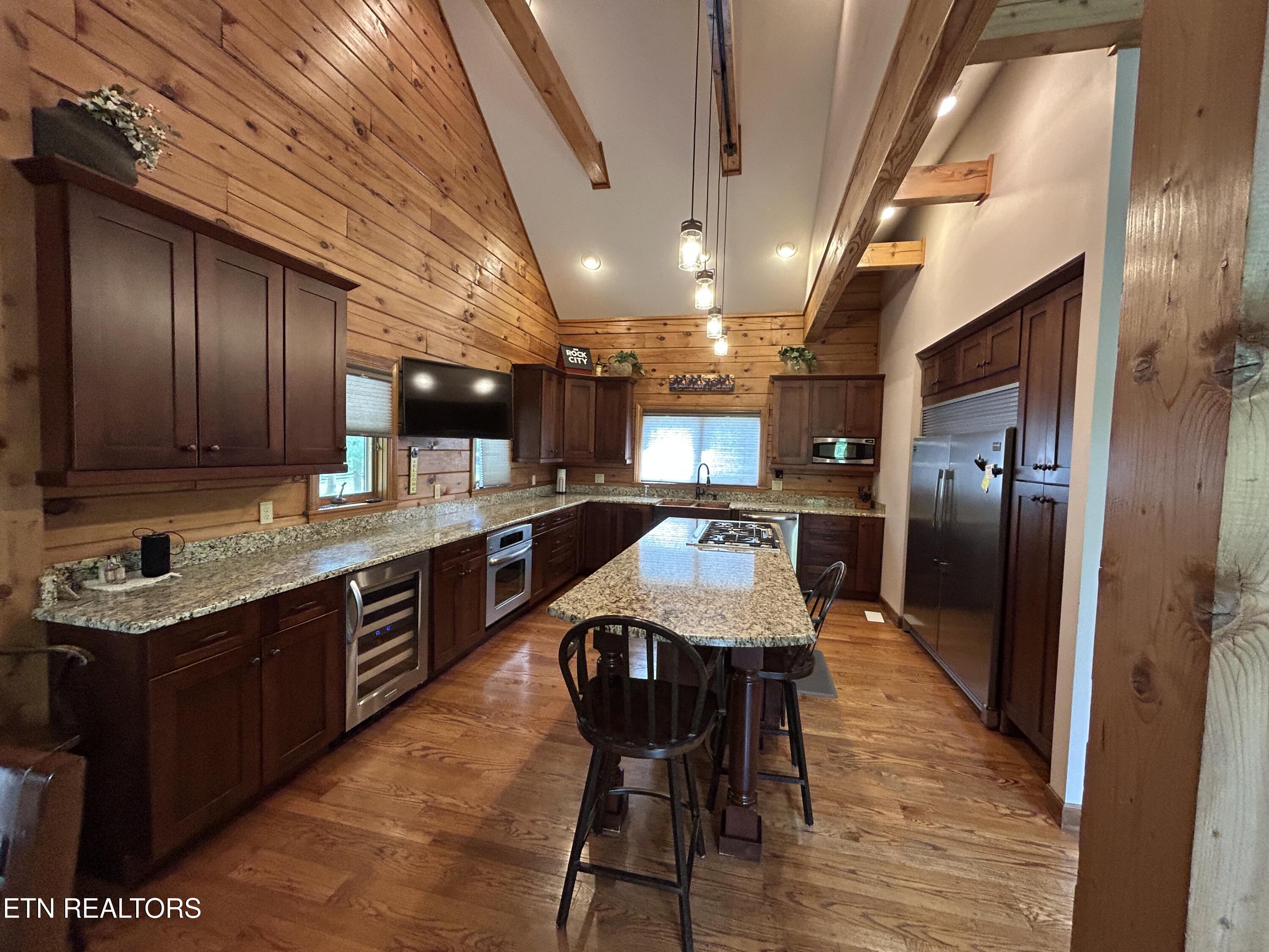 150 Red Oak Drive Oneida, TN 37841 - Photo 13 of 39 13