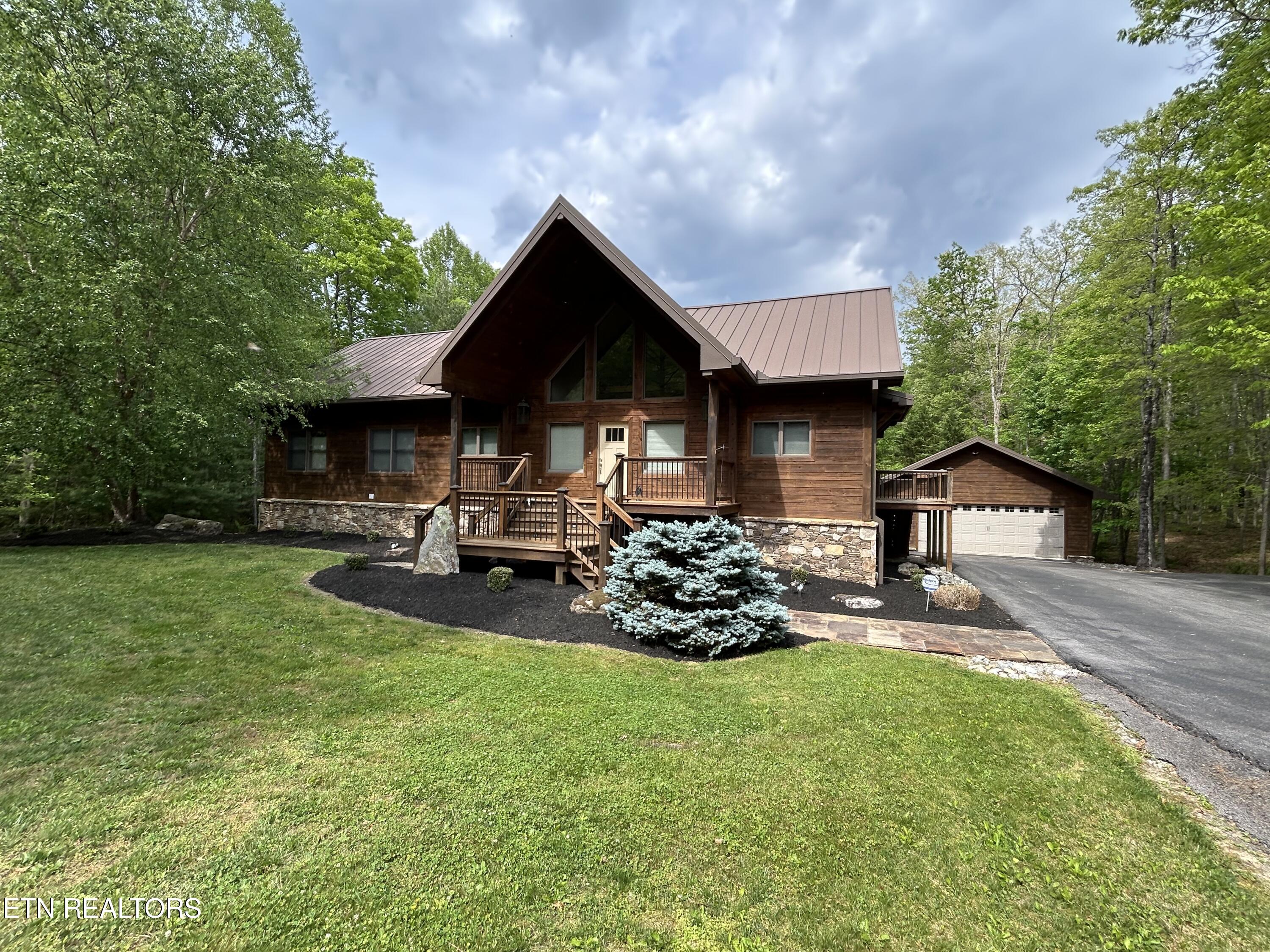 150 Red Oak Drive Oneida, TN 37841 - Photo 2 of 39 1