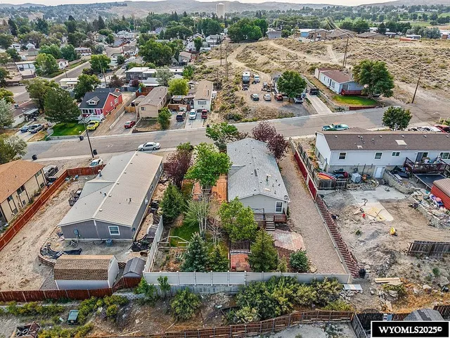 $194,500 | 820 Maple Street, Rock Springs, WY 82901