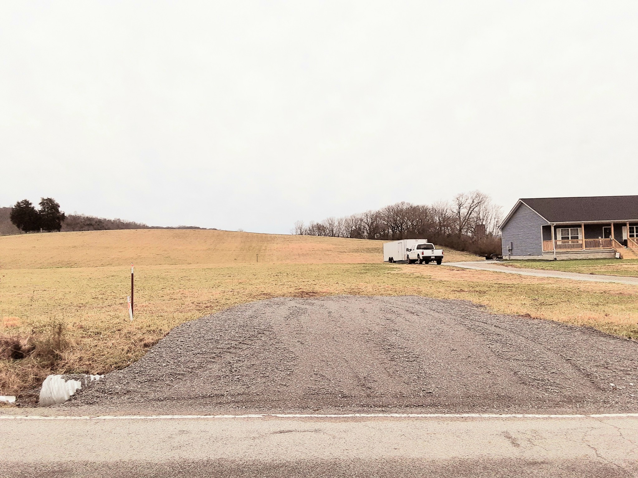 3 B Hickman Road Liberty, TN 37095 - Photo 1 of 8 a view of an ocean