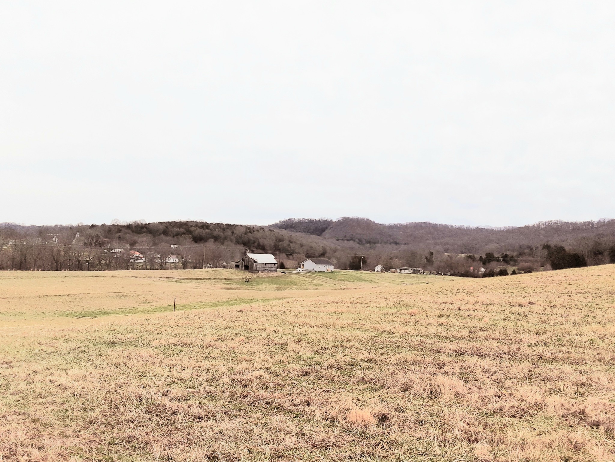 3 B Hickman Road Liberty, TN 37095 - Photo 7 of 8 a view of an ocean
