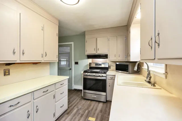 $460,000 | 122 Patterson Street, Manchester, NH 03102