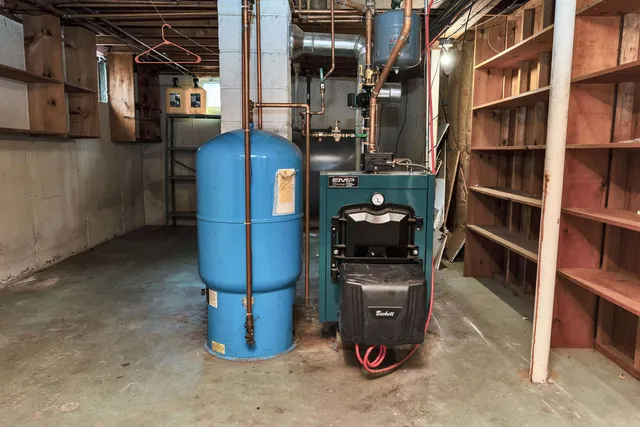 $460,000 | 122 Patterson Street, Manchester, NH 03102