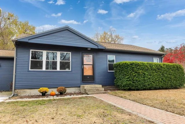 $460,000 | 122 Patterson Street, Manchester, NH 03102