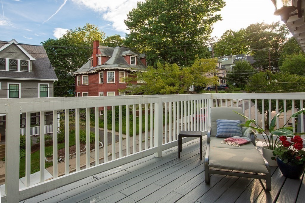 63 Summit Avenue, Unit 2 Brookline, MA 02446 - Photo 10 of 24