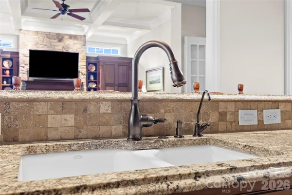 $1,730,000 | 3026 Kings Manor Drive, Matthews, NC 28104