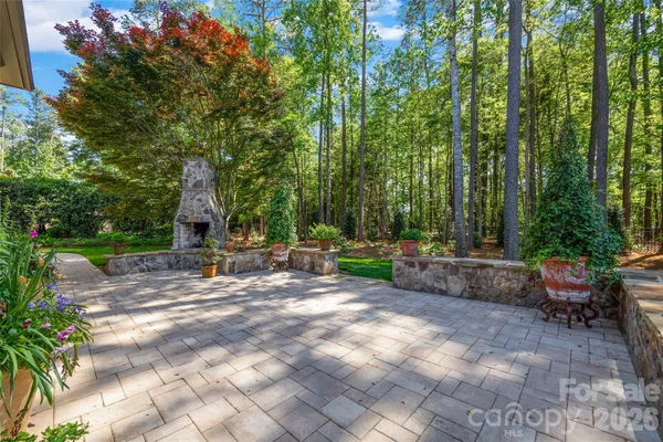 $1,730,000 | 3026 Kings Manor Drive, Matthews, NC 28104