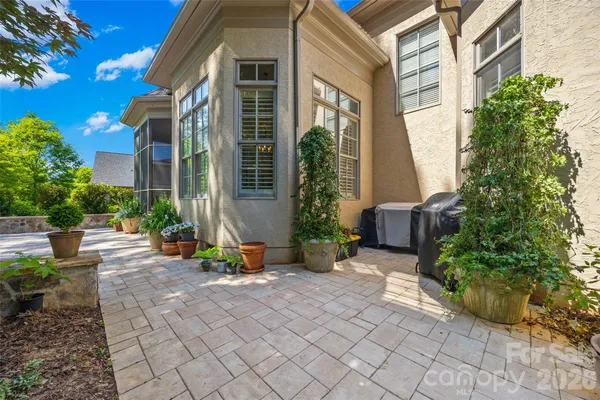 $1,730,000 | 3026 Kings Manor Drive, Matthews, NC 28104