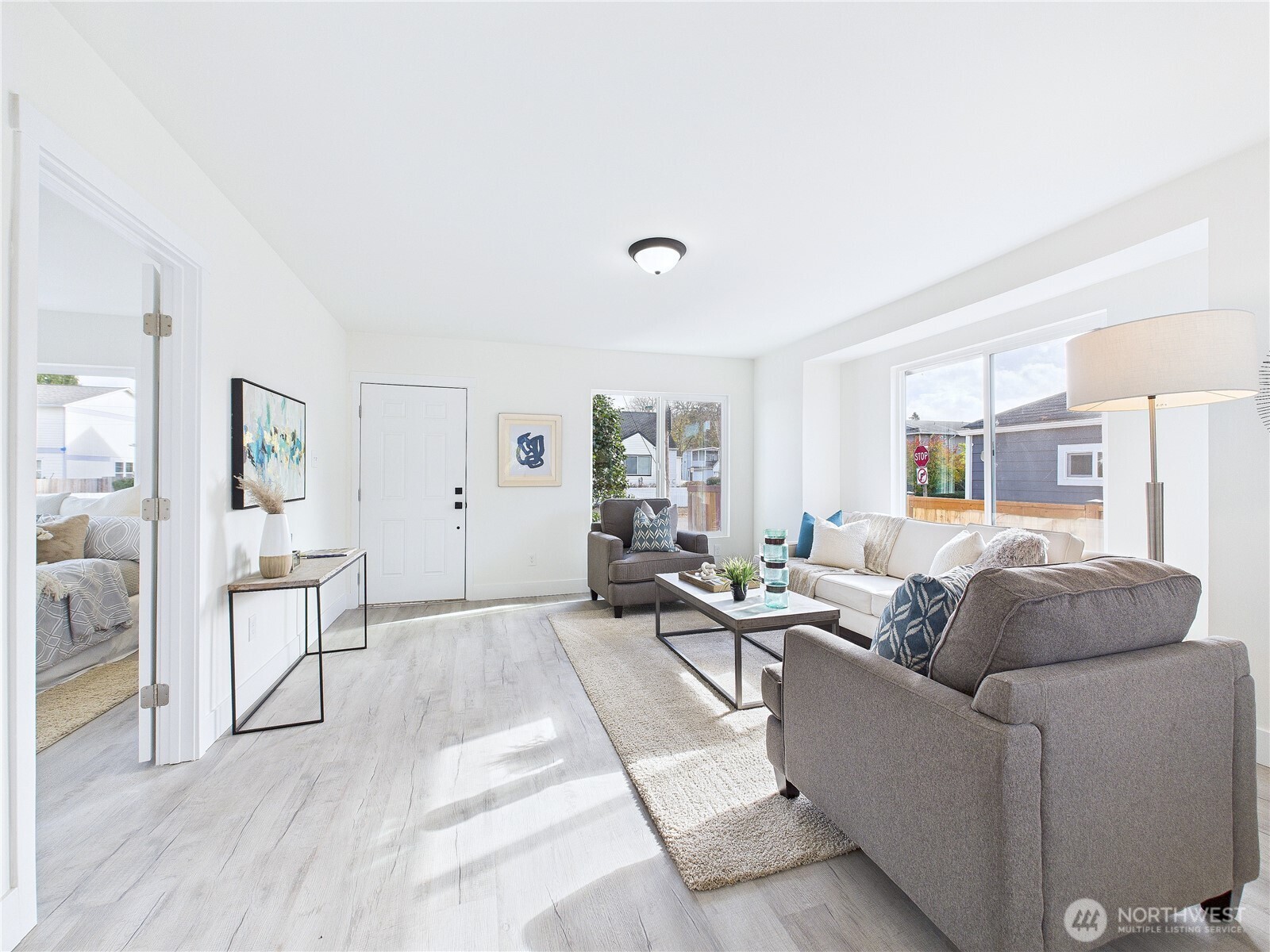 305 Meadow Avenue North Renton, WA 98057 - Photo 5 of 34