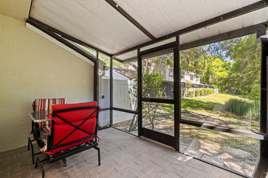 5100 Burchette Road, Unit 2301 Tampa, FL 33647 - Photo 15 of 39 a view of a room with window