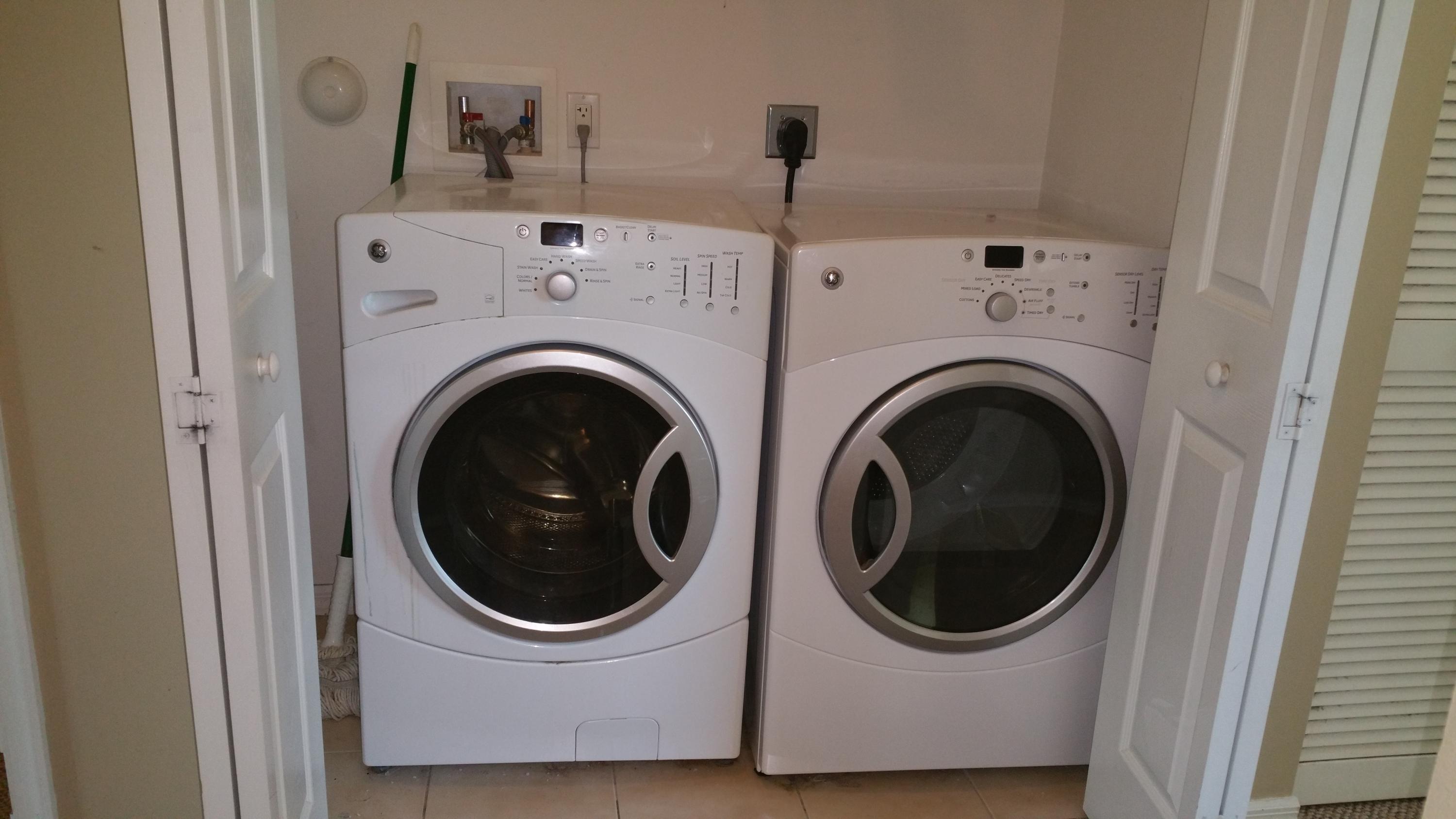 4304 Main Street Jupiter, FL 33458 - Photo 5 of 6 Front-load washer and dryer