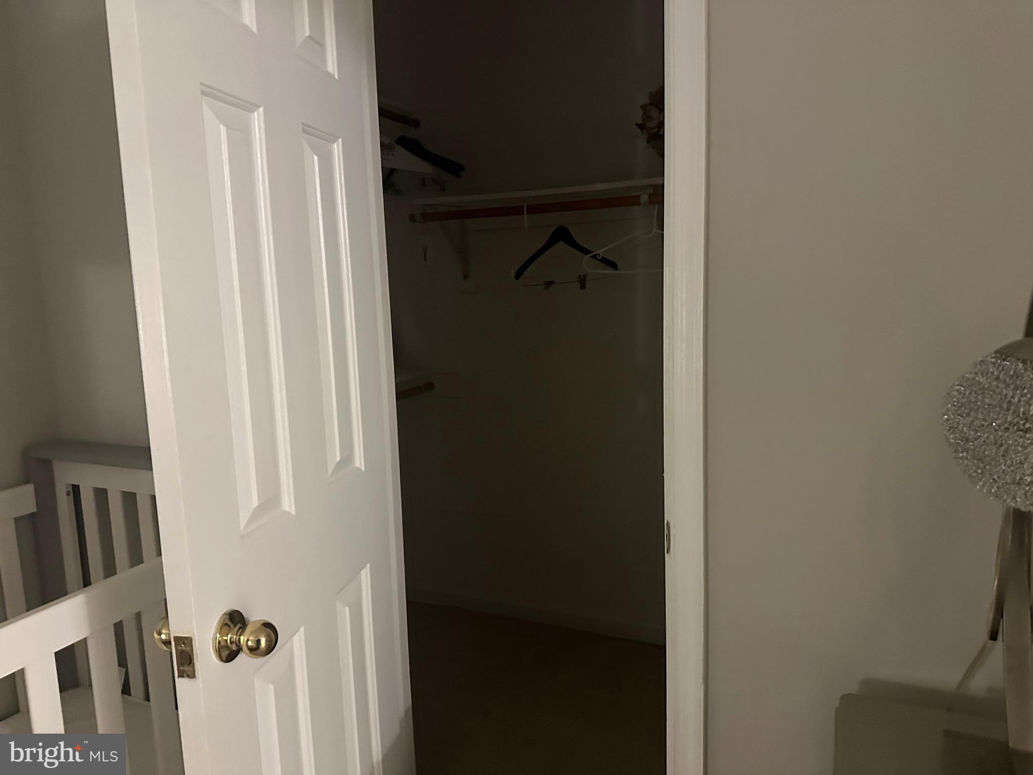 14162 Compton Valley Way Centreville, VA 20121 - Photo 13 of 36