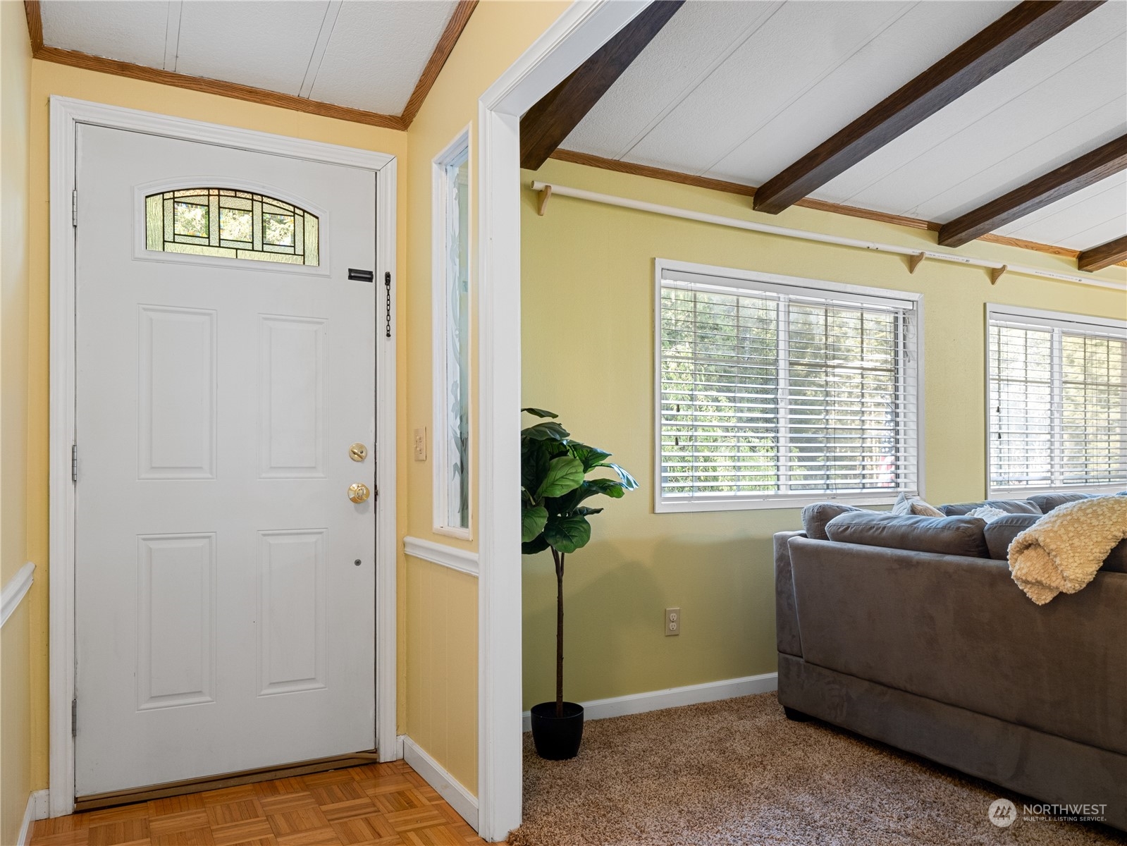 1487 Southwest Andrews Road Port Orchard, WA 98367 - Photo 10 of 38 Gallery Image 10