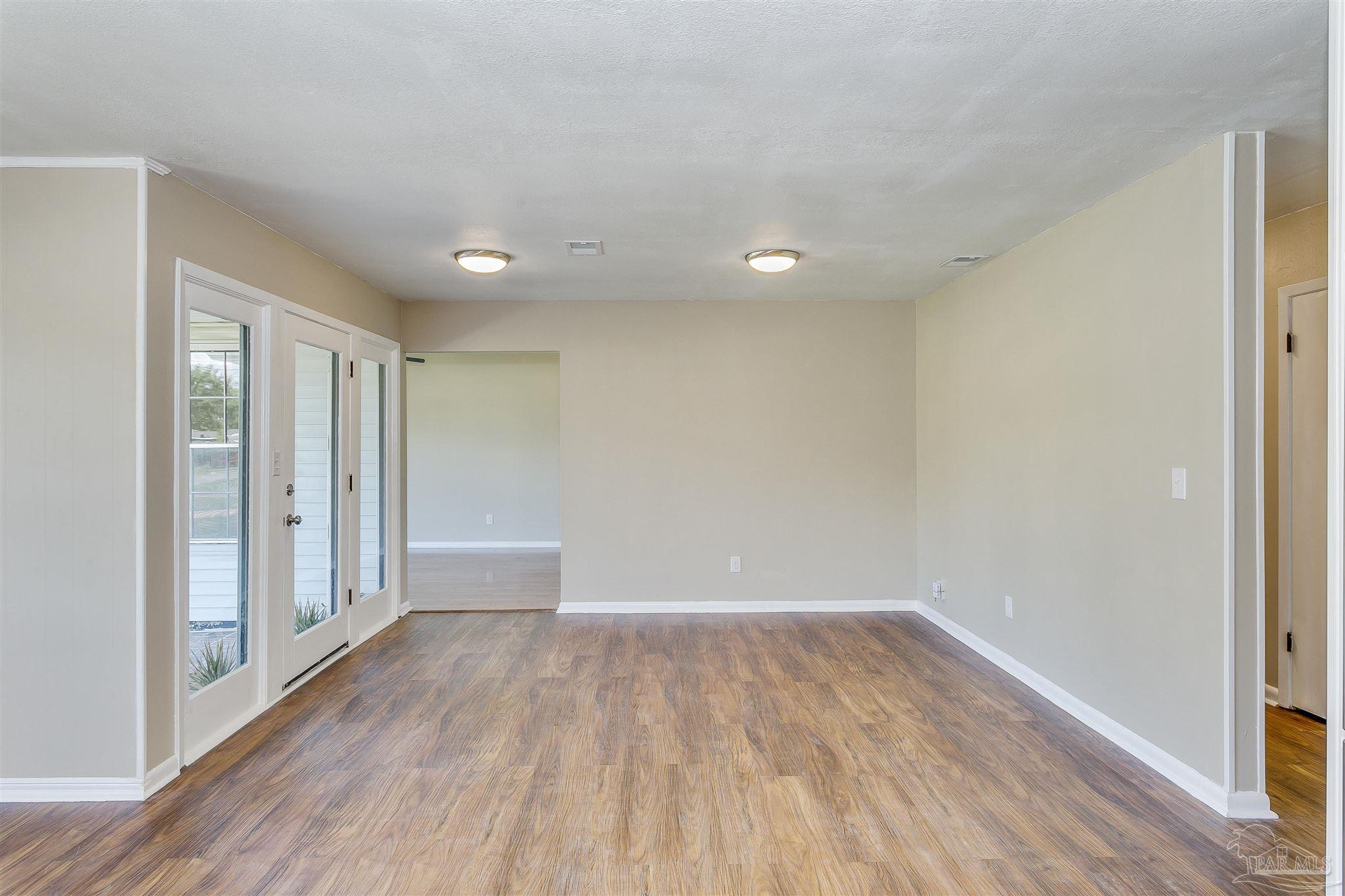 7945 Holgate Road Pensacola, FL 32514 - Photo 11 of 30 Gallery Image 11