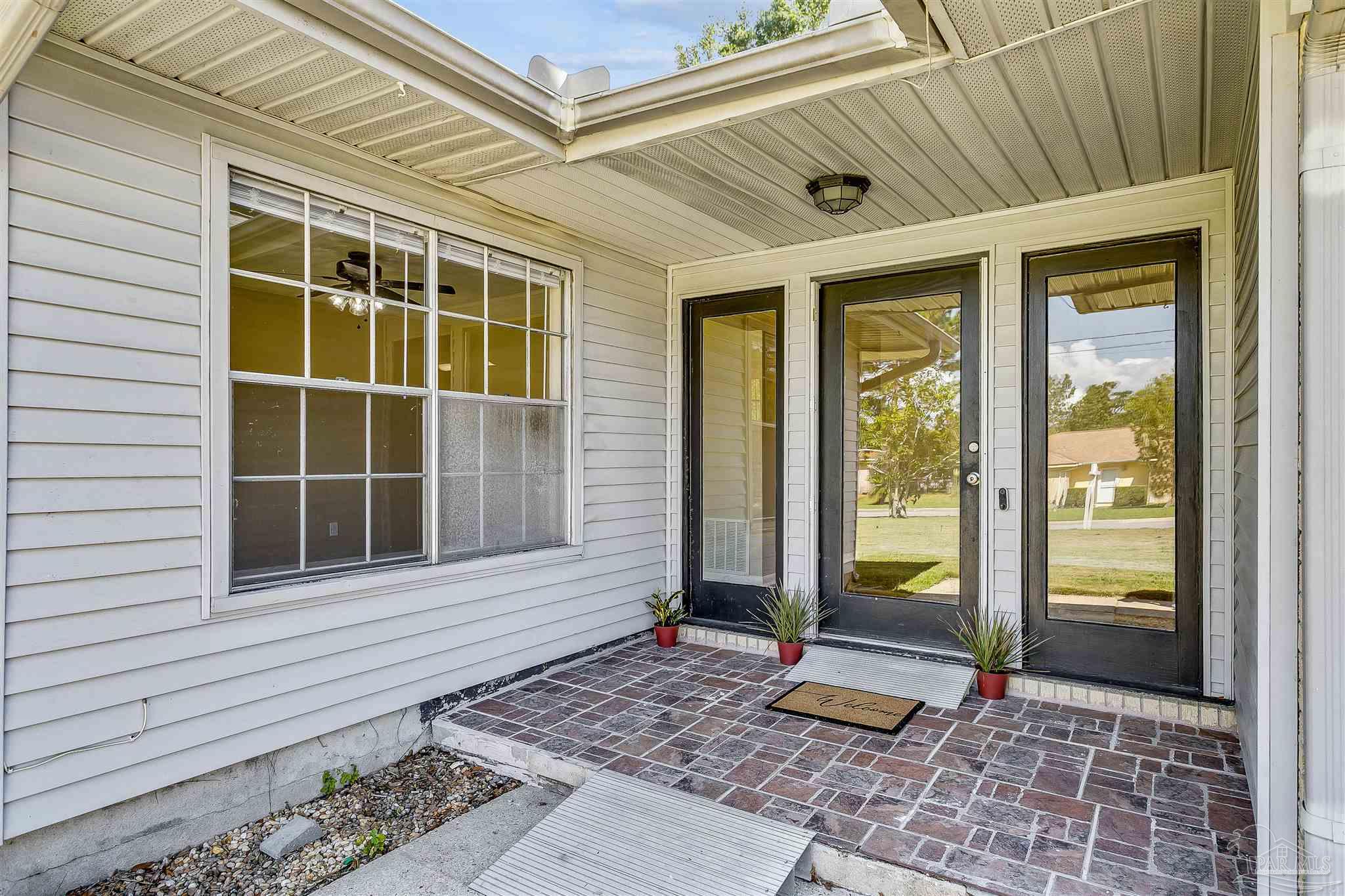 7945 Holgate Road Pensacola, FL 32514 - Photo 4 of 30 Gallery Image 4