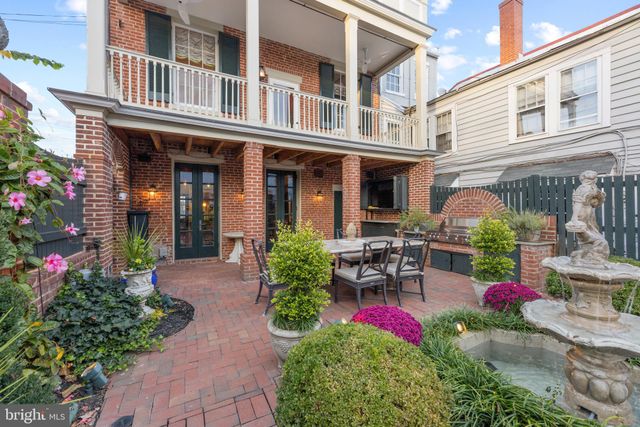 $1,925,000 | 526 Queen Street, Alexandria, VA 22314