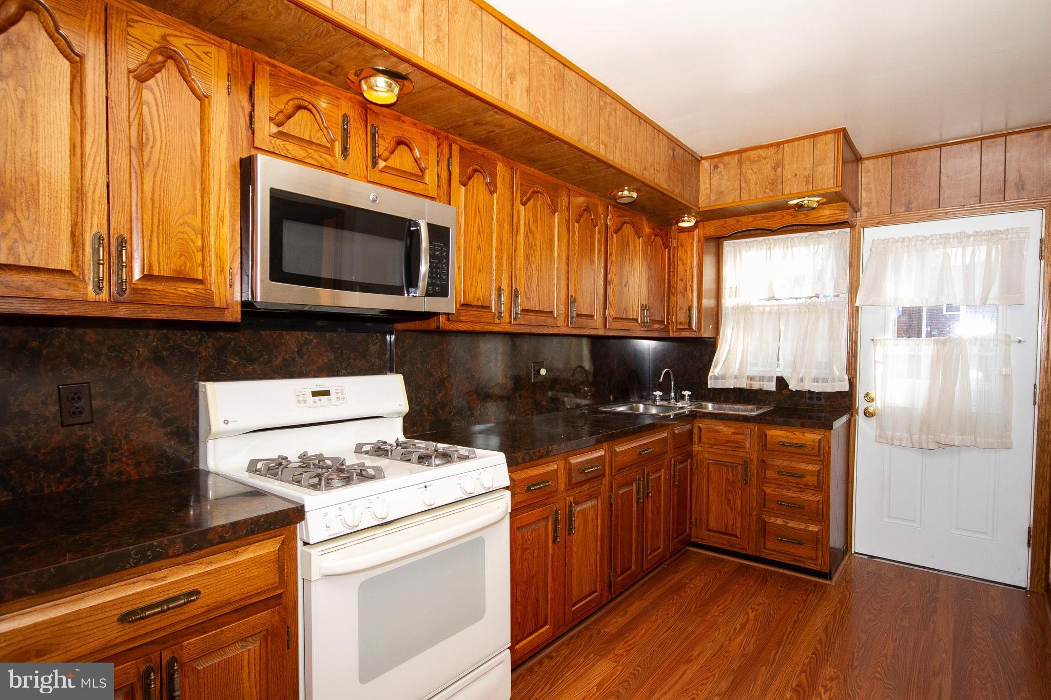 8112 Gray Haven Road Baltimore, MD 21222 - Photo 9 of 24 Kitchen