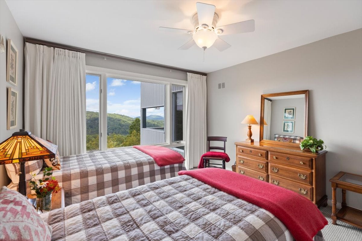 104 Vz Top Road, Unit 104 Highlands, NC 28741 - Photo 35 of 40 Gallery Image 35