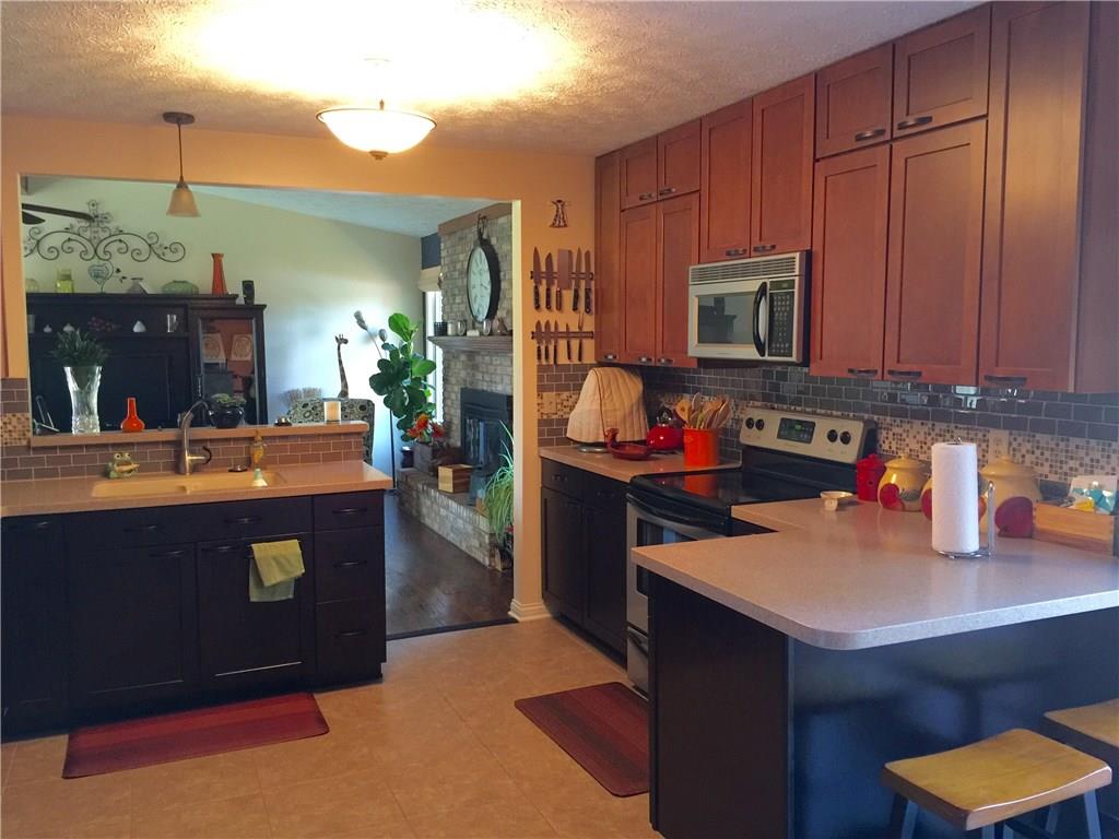 3679 Liberty Meadows Road Plainfield, IN 46168 - Photo 9 of 24 Gallery Image 9