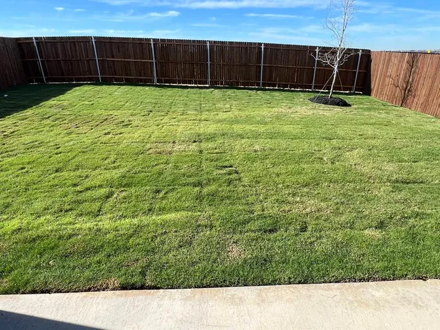 $1,995 | 913 Beverly Drive, Cleburne, TX 76033