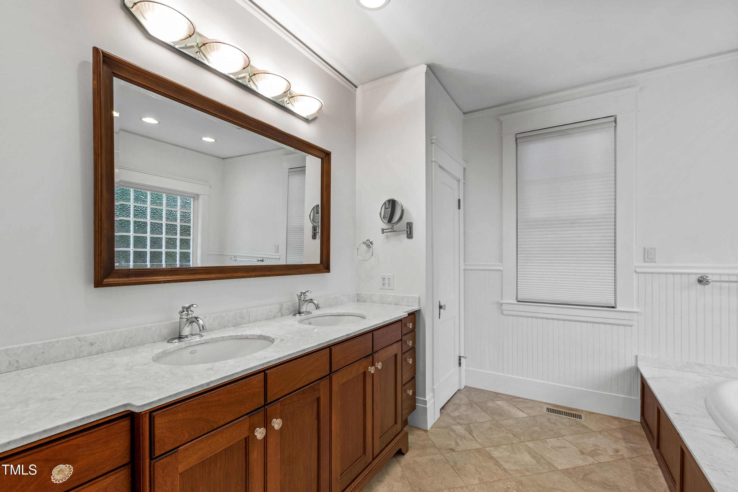 2202 St Marys Street Raleigh, NC 27608 - Photo 26 of 63 St Marys (11)