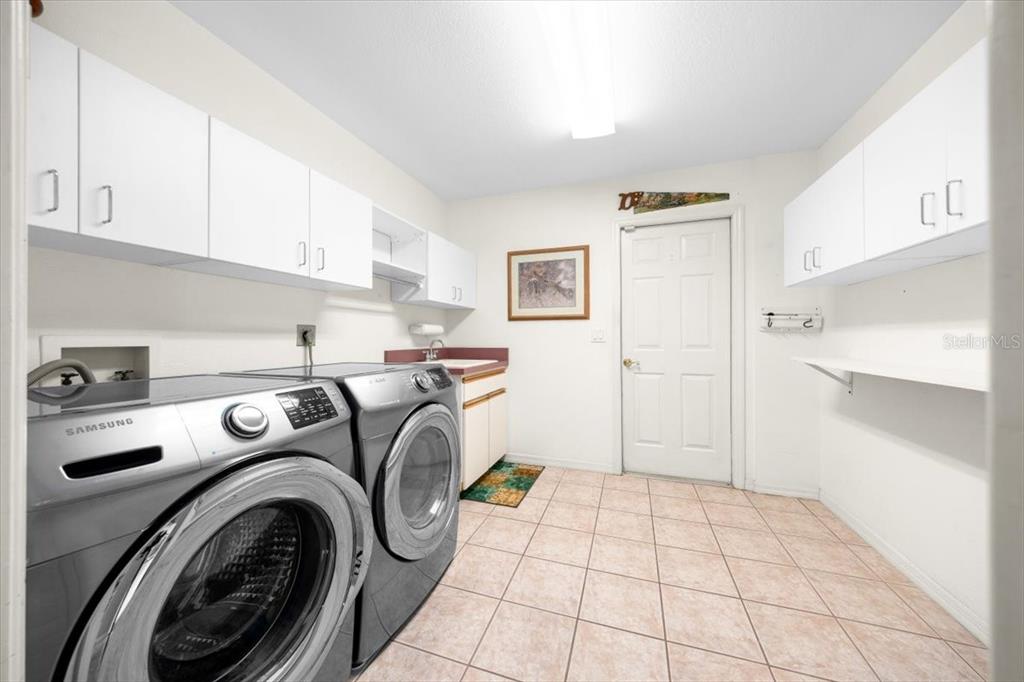 8761 Southwest 52nd Court Ocala, FL 34476 - Photo 17 of 41
