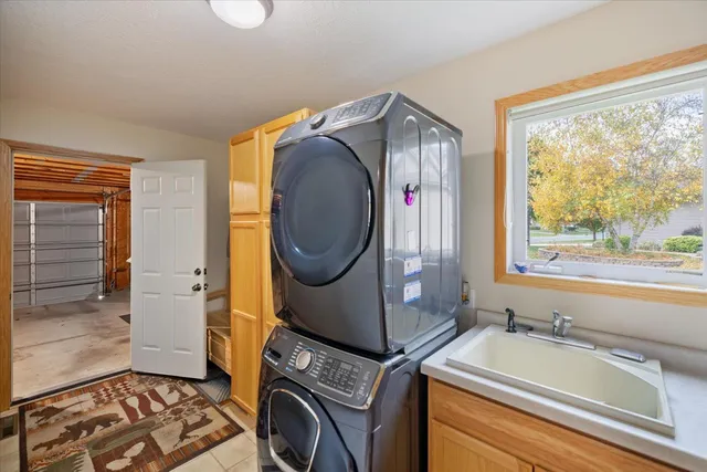 $500,000 | 636 Ridgewood Lane, Delano, MN 55328