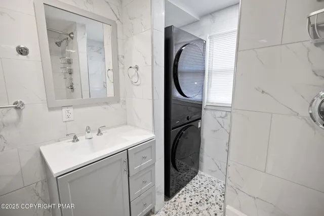 $1,800 | 202 Palomino Place, Tobyhanna, PA 18466