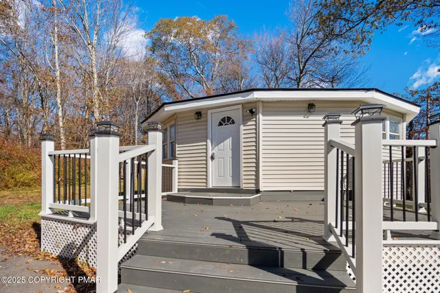 $1,800 | 202 Palomino Place, Tobyhanna, PA 18466