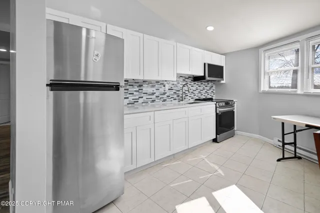 $1,800 | 202 Palomino Place, Tobyhanna, PA 18466