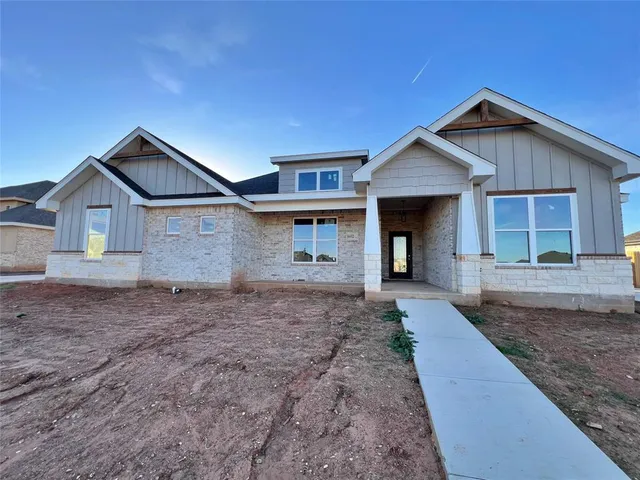 $411,800 | 6602 Beals Creek Drive, Abilene, TX 79606
